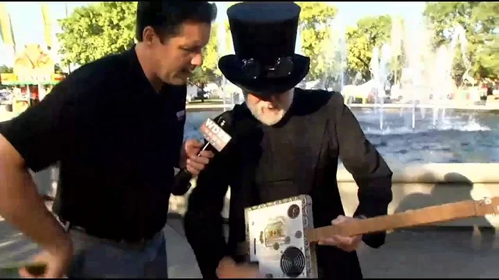 Keith Kaiser checks out a magician at the Kentucky...