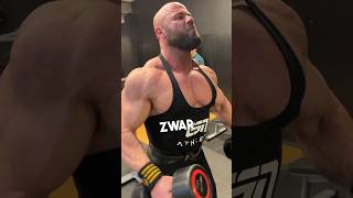 Benchpress Challenge auf der FIBO: Sharo&amp; Siggi VS William&amp; Schwarzwald John 🔥 Sa, Halle6A, Stand59