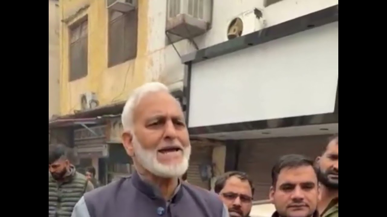 Congress staged a strong protest in Jammu against the BJP government move to rename MGNREGA as GRAMG