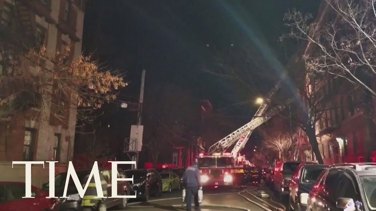 At Least 12 People Have Died After Fire Breaks Out In A Bronx Apartment ...