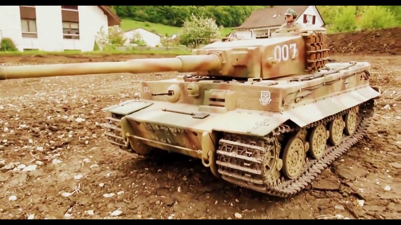 HUGE RC TIGER PANZER VI SCALE 1.8 HEAVY WEIGHT 80KG - YouTube