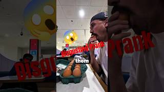 This Guy Eat Raw Eggs In Public