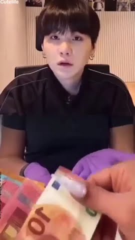 yoonggi Bana expensive nail  π
 artist π§#bts #suga #btsshorts