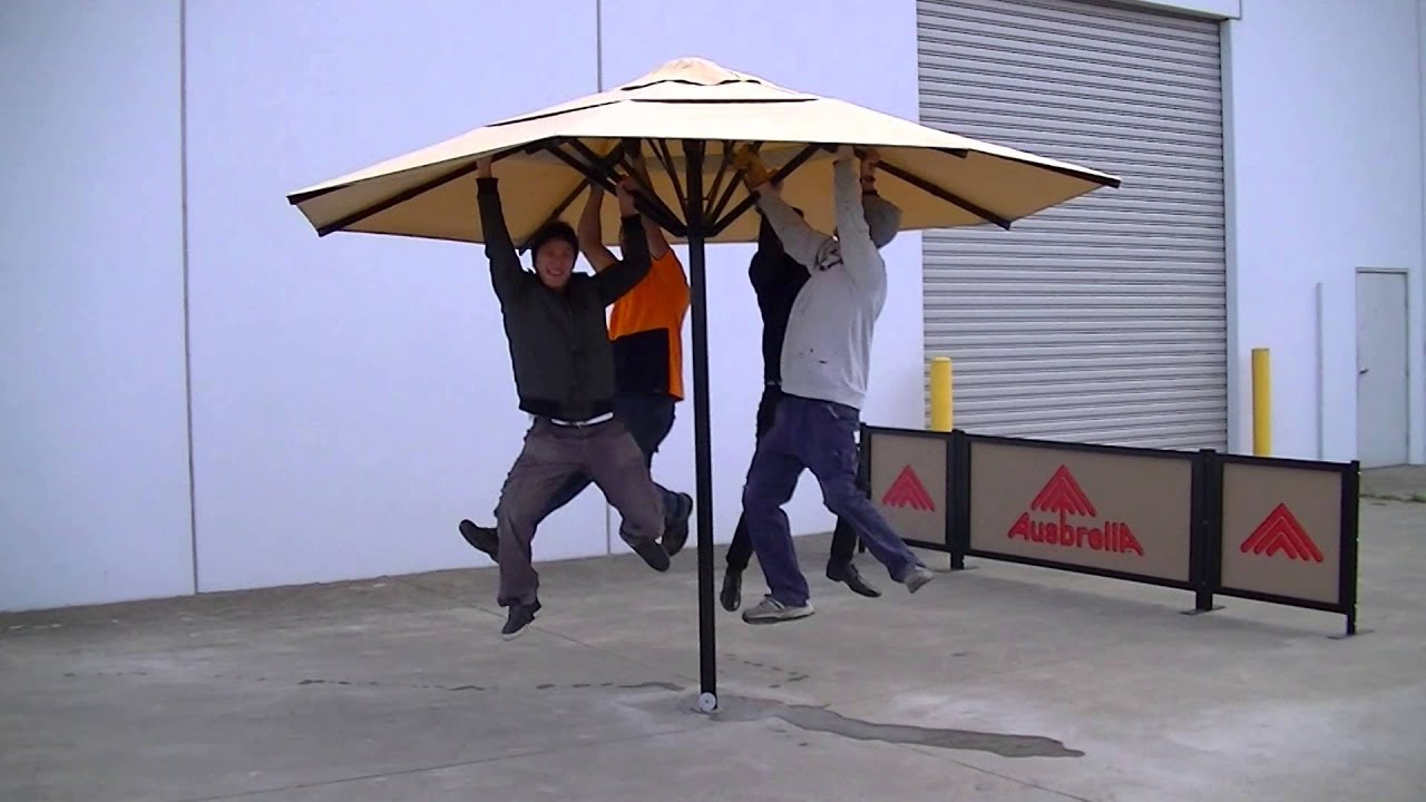 The Hang Test - Ausbrella Cafe Umbrella Strength Test
