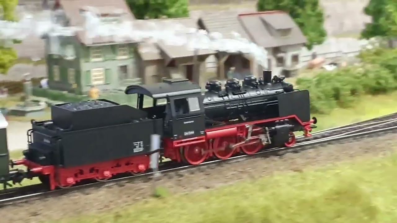 Faller Messeanlage 1986 von Bernhard Stein - Märklin H0 - Epoche 3 Digital-Betrieb