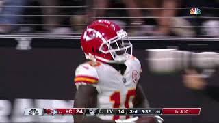 Mahomes hits Hill to get into the RedZone! #shorts