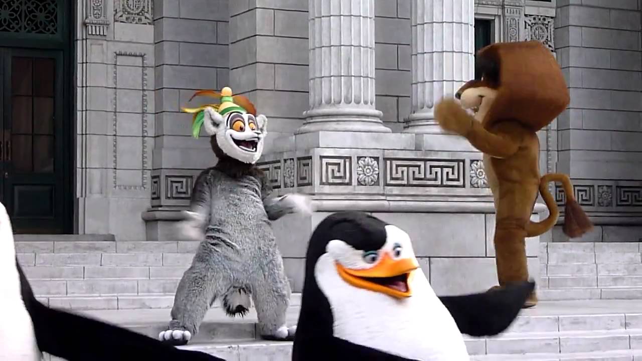 Madagascar Boogie - Universal Studios Singapore