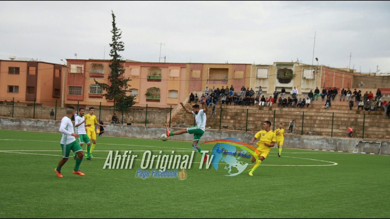 مقتطف من الشوط الأول إتحاد أحفير وانطلاقة تاوريرت 1-0 لتاوريرت