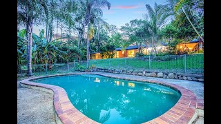 D Coast Photography - 1 Connemara Rd Gaven - The Best Of D Coast Real Estate