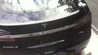 How to tow and tie down a Tesla