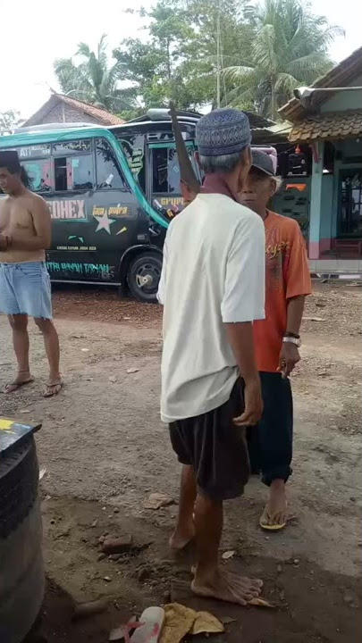 viral!! kakek berantem