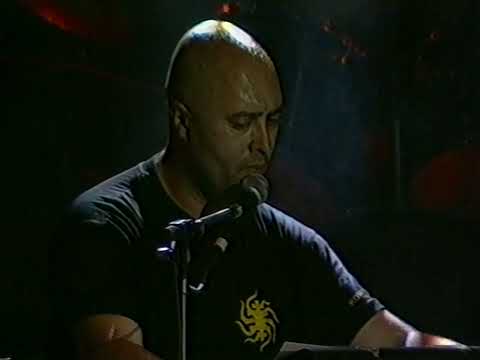05. Птаха на ймення Nachtigall. Відеоверсія альбому In Kastus In Vivo групи КОМУ ВНИЗ. 1999. VHS Rip