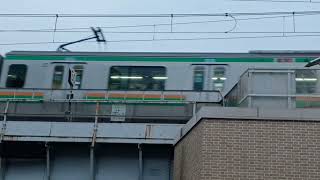 JR東日本E231系1000番台初期宮ヤマU528編成+E233系3000番台宮ヤマU226編成併結編成1893E上野東京ライン・東海道線普通熱海行き上野駅前通過