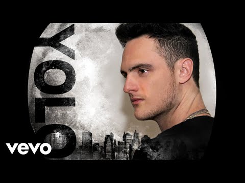 Bruno Saravia - Yolo (Slide Show)