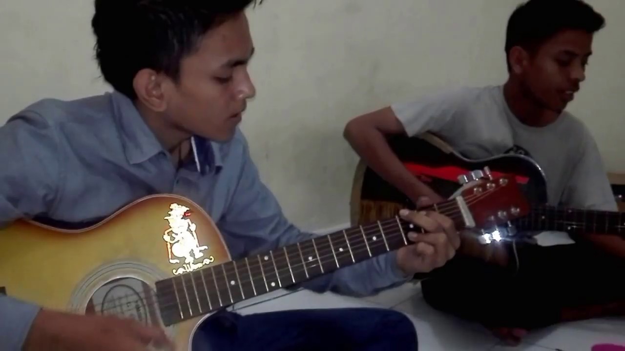 Gitar rembulan malam kunci Malay Gitar