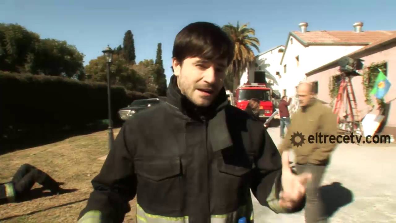 Raúl Rizzo presenta a su personaje - YouTube