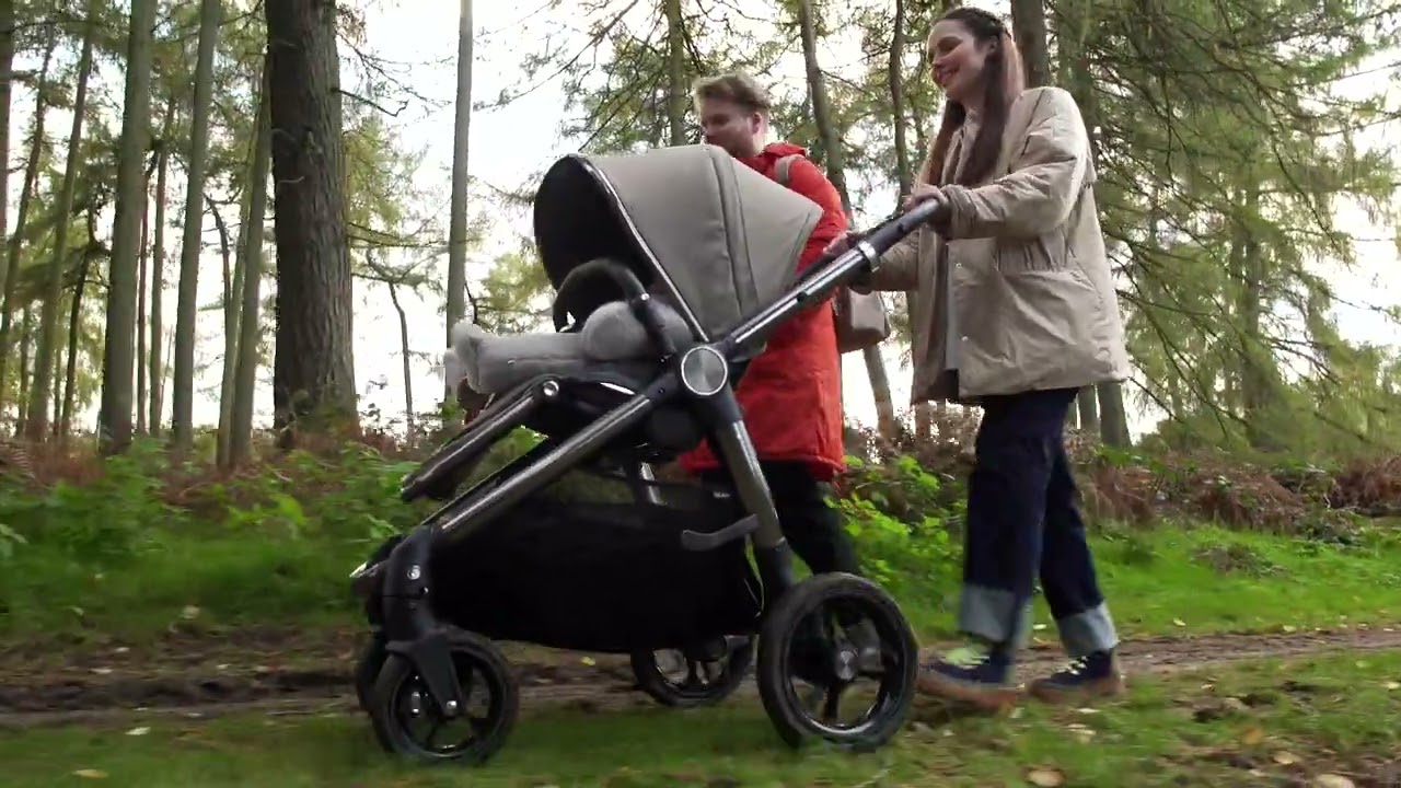 Коляска Mamas & Papas Ocarro проходимость по бездорожью - YouTube