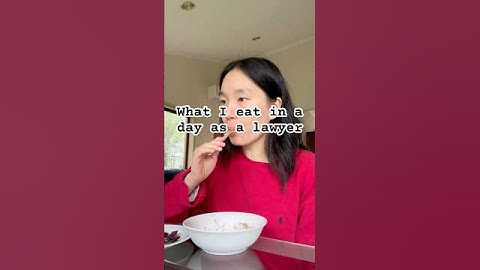 counting macros I eat in a day - not aiming for a high protein diet 🤓 #wholefoods #lawyerlife