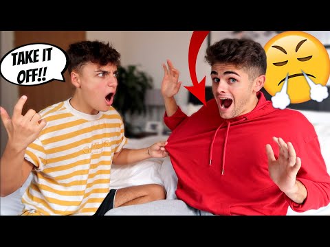 wearing-my-ex-boyfriends-hoodie-to-see-how-my-boyfriend-reacts-(couple-prank)