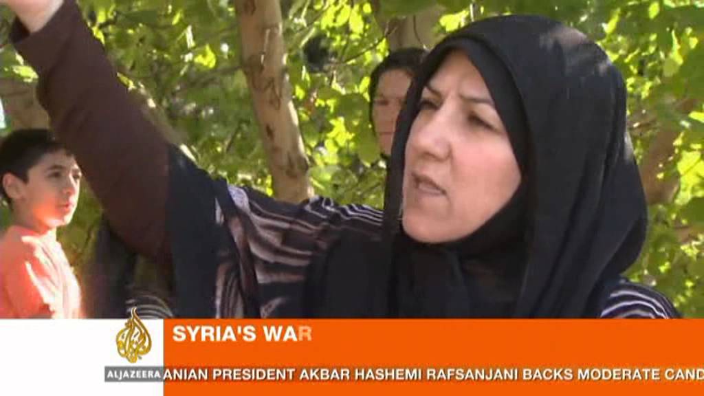 لبنان يحذر سوريا من غارة جوية بالمروحيات