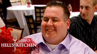 Gordon Ramsay Offers Robert Another Shot At Hell's Kitchen