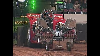 2006 NFMS Modified Tractor Pulling Louisville, KY