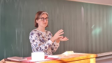 Physics of Computation - prof. Lenka Zdeborova | Guest Lecture | Fyziklani 2022