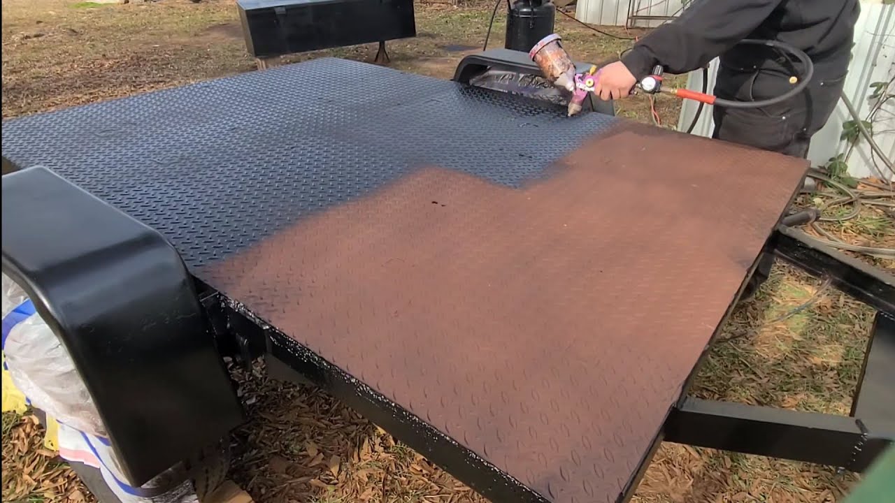 Painting the trailer Pt 2