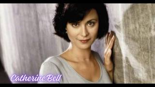 Famous Catherine Bell Boldest Fashion Moments | Mini Skirts, Bodysuits & Confidence 🔥 Net Worth