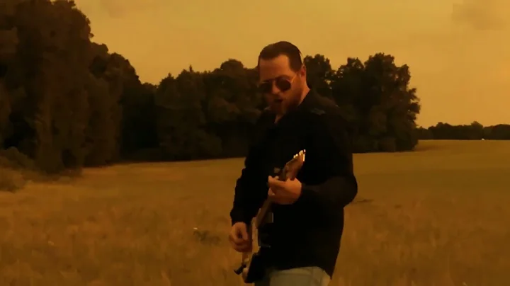 Thomas Starkey - At the End of the Day (Official V...