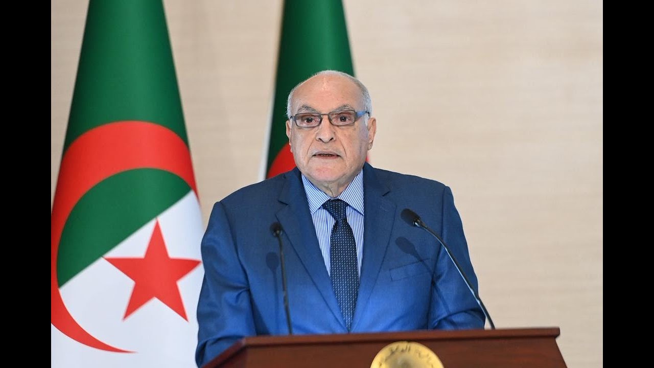 كلمة وزير الدولة، السيّد أحمد عطاف، خلال الندوة الصحفية  المنعقدة بـــتاريخ الـــ18نوفمبر2025