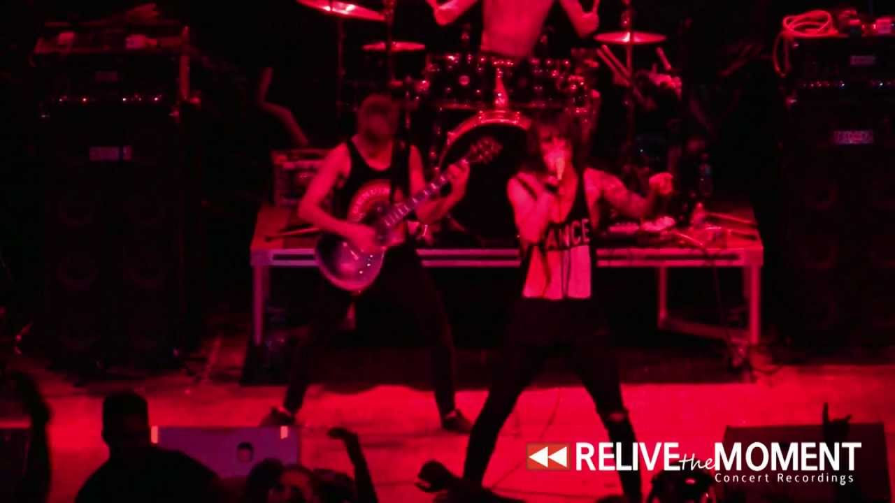 2011.07.28 Blessthefall - Witness (Live in Chicago, IL)