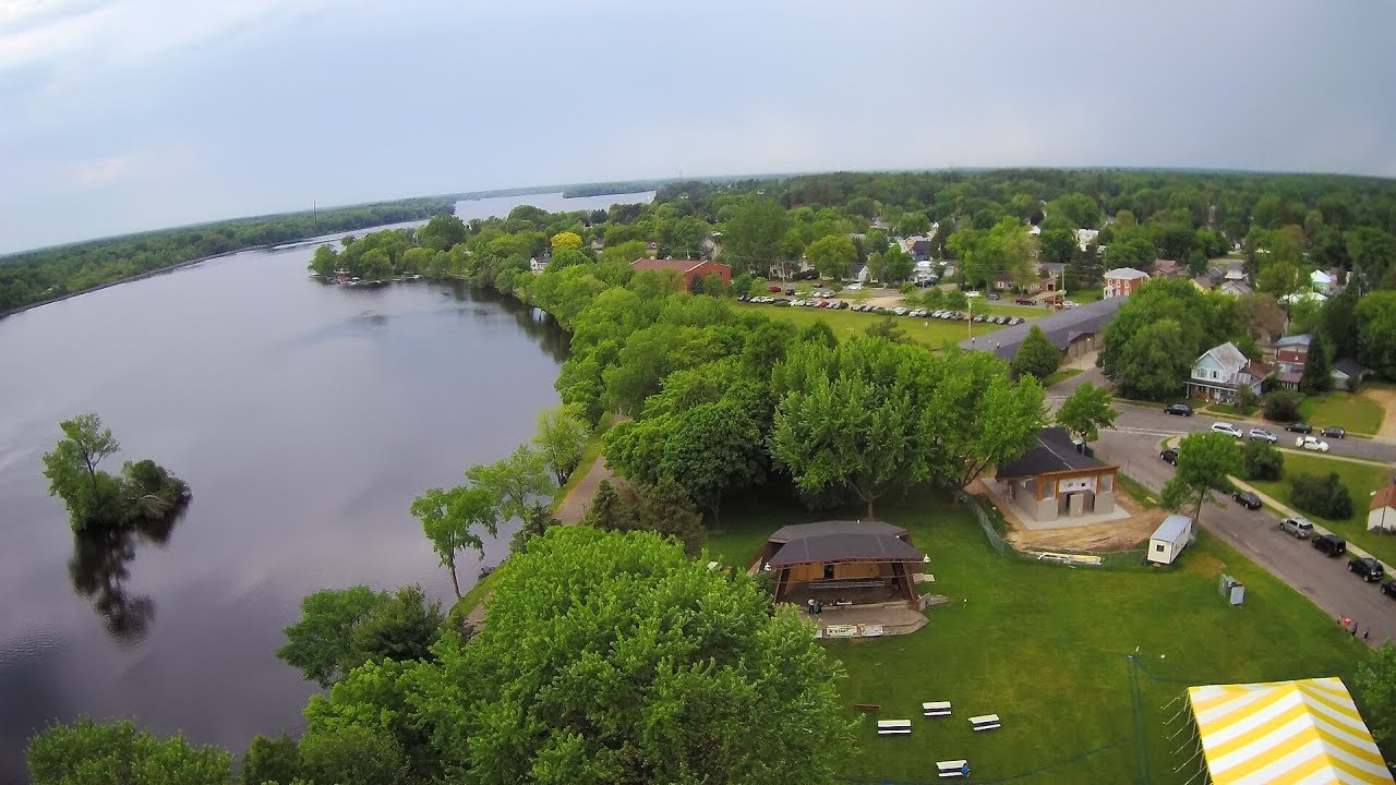 Morning Flight at Pfiffner Park Stevens Point, WI Hubsan X4 501SS