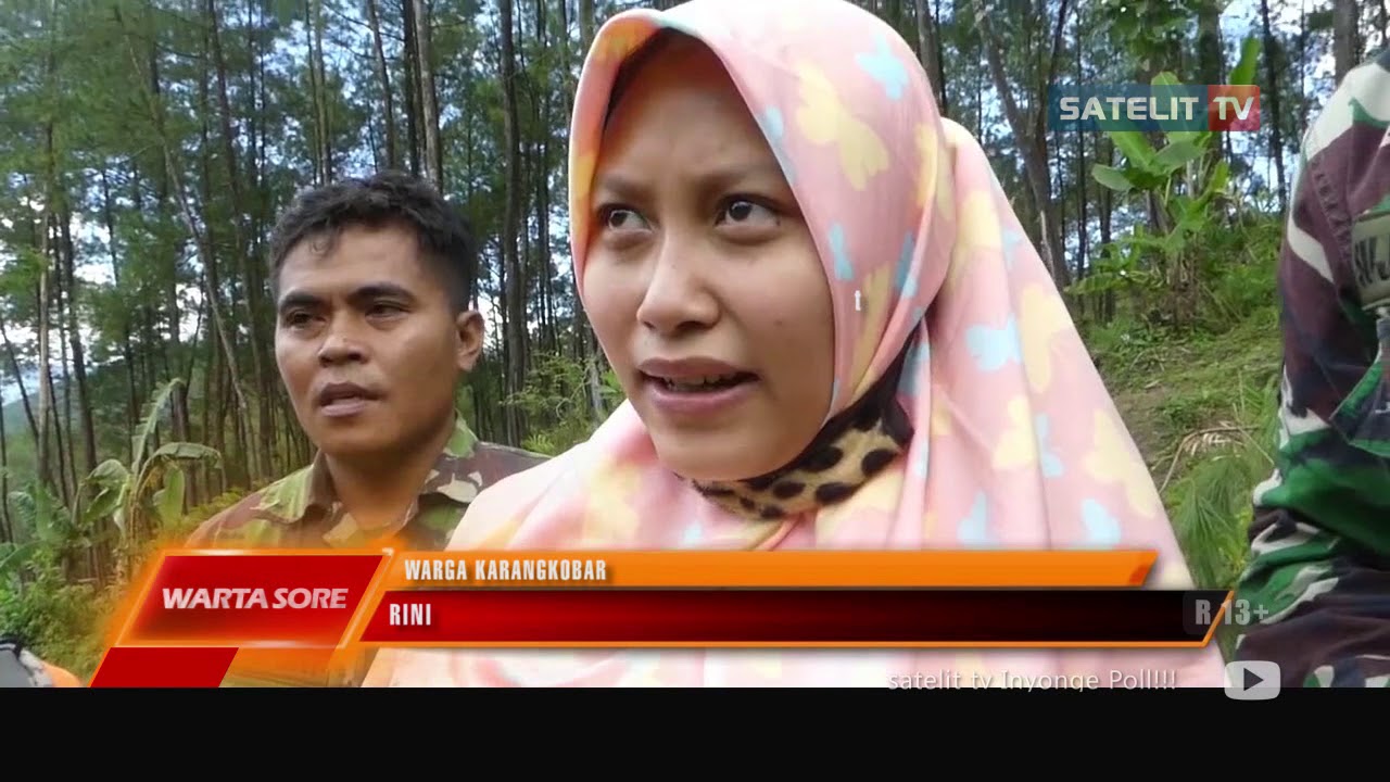 TERJEBAK LEWAT JALAN LONGSOR IBU HAMIL 9 BULAN DI EVAKUASI TIM SAR