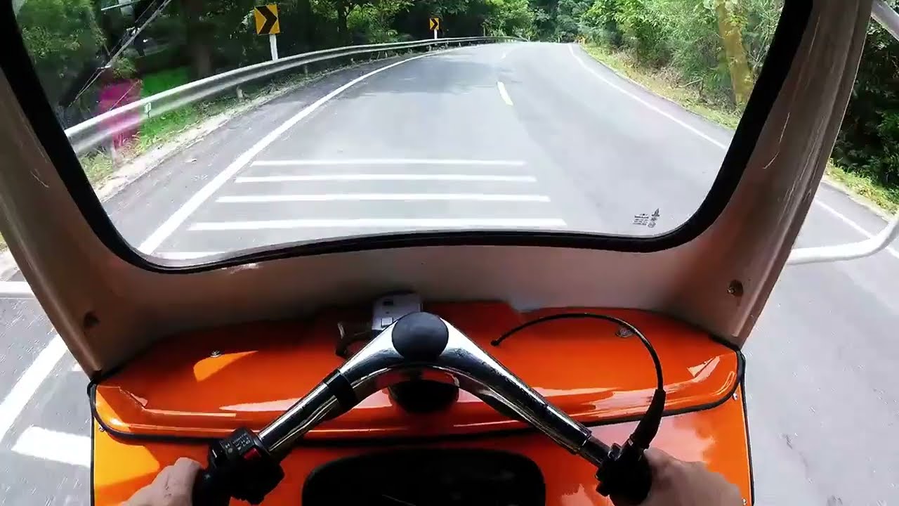 Zelf Tuk Tuk Rijden in Chiang Mai – Uniek 1-Daags Avontuur