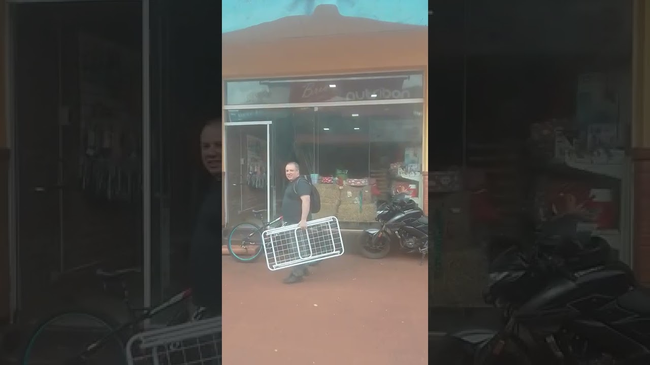 جزائري يعيش في puerto libertad الأرجنتين على الحدود الثلاثية لدولتي البرازيل و الباراغواي