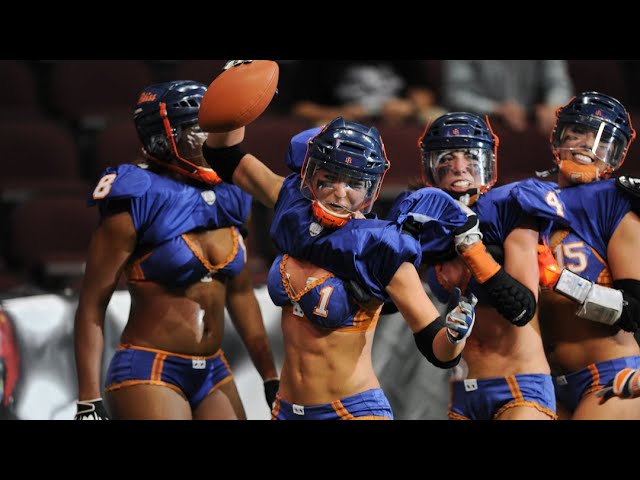 Photo: Dallas Desire beat Los Angeles Temptation in Lingerie Football -  DAL2009102306 