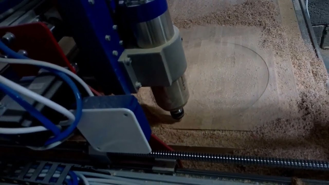 Фрезеровка большой детали из дуба на Фрезерном ЧПУ станке 1000х800х150 ...