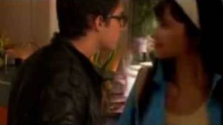 Jemi Manip 2 - Talking outside school