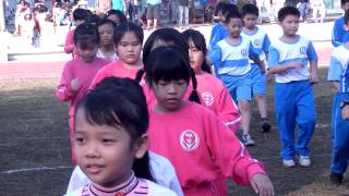 三年三班1011215運動會健康操.MP4