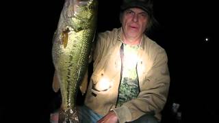 Fall Turnover Bass - Video 6 - With In-Fisherman Contributor Brett Richardson - September 2012