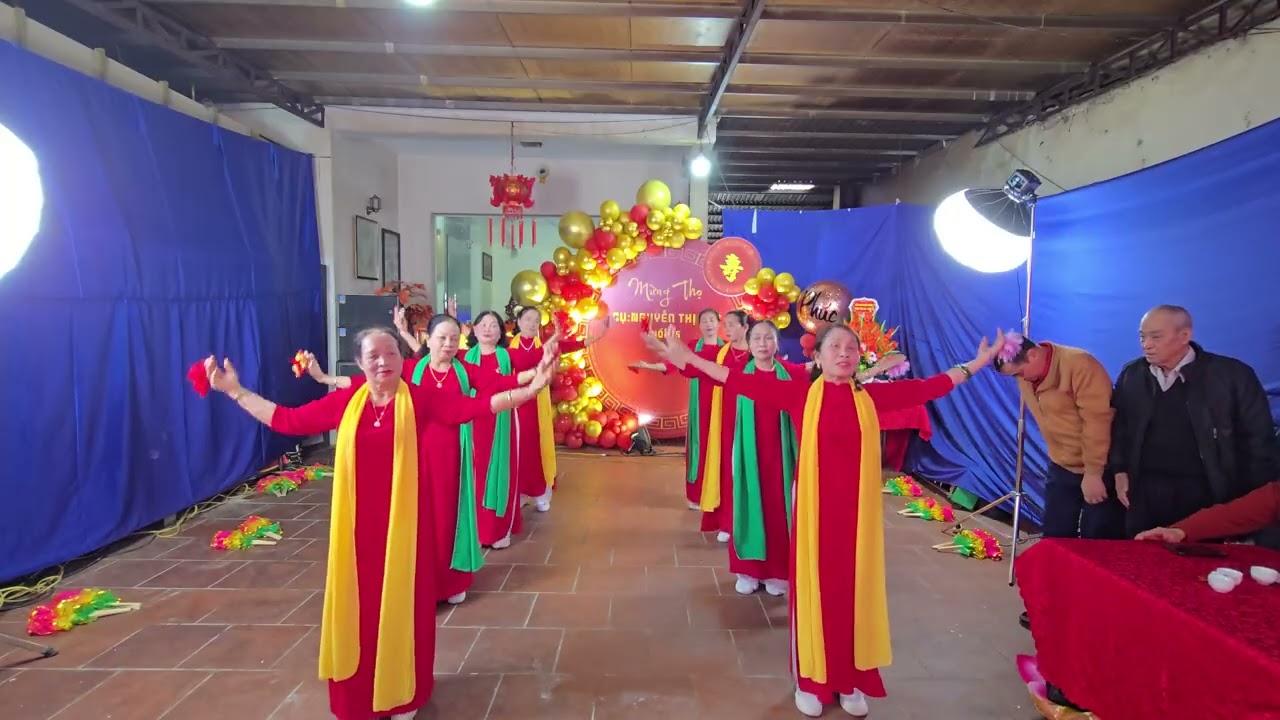 Múa Quê Hương - Mừng thọ cụ Nguyễn Thị Hạt