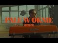 Mrozu - Palę w oknie (Official Music Video)