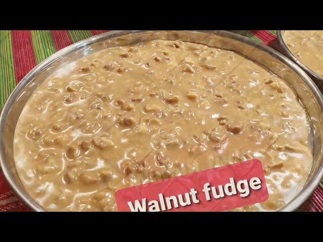 WALNUT FUDGE / CHRISTMAS WALNUT FUDGE / HOW TO MAKE AN EASY WALNUT FUDGE / FUDGE RECIPE