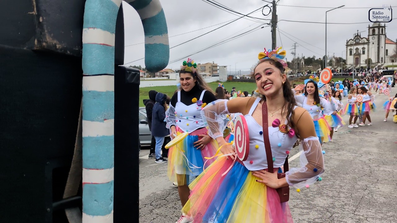 Gerações unidas no Carnaval que é a alma de Mosteirô