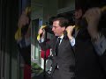 Almeida se crece en el gimnasio: el alcalde de Madrid hace sentadillas en traje 📉💪