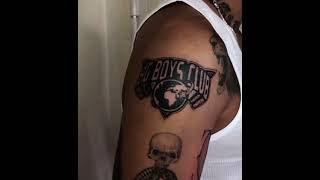 Freeze corleone se fais tatouer bgbc sur le bras