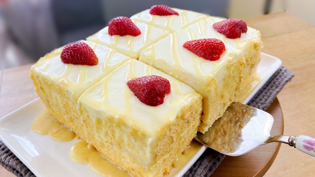Easy Strawberry and Cream cake recipe! QUICK DESSERT Recipe