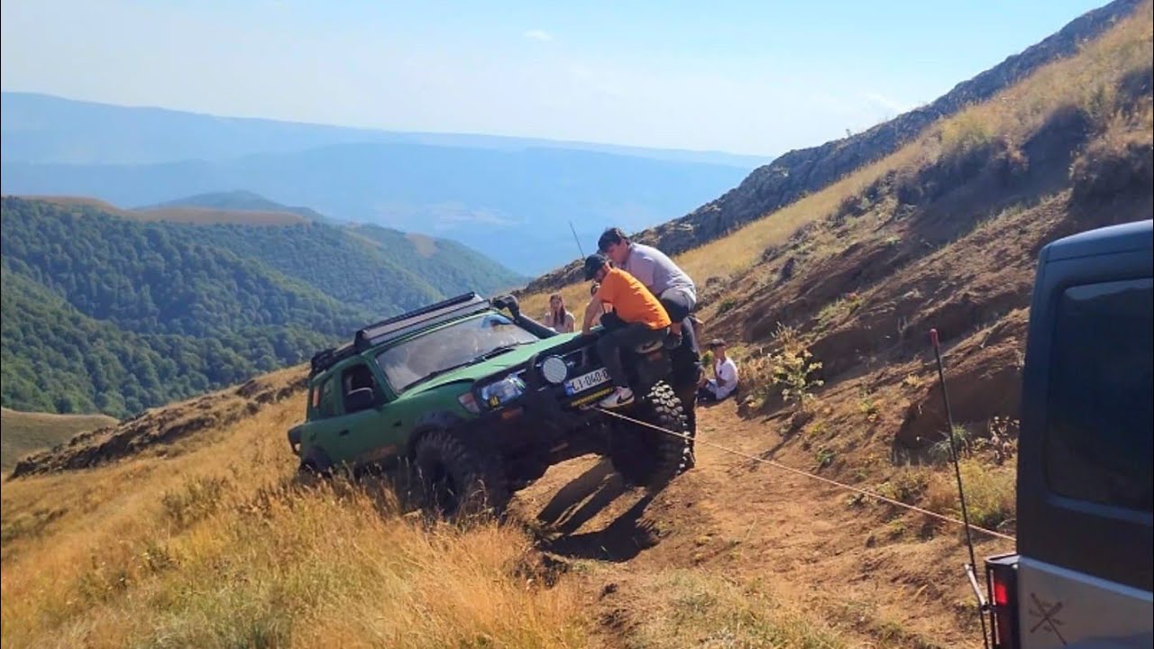 როგორ გადარჩა ტანკი და ჰალკი ხრამში გადავარდნას 🤔😂