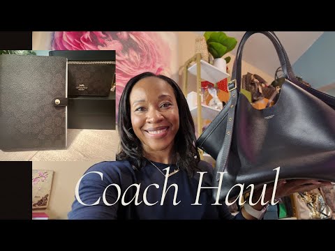 The Coach Gramercy Tote What Fits Inside A5 Planner New Sherpa Slippers More New In Coach 